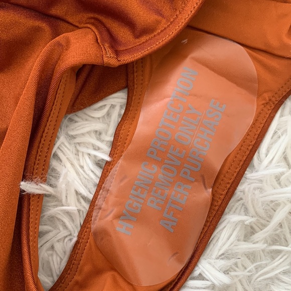 NWT Estelle tie shoulder one piece swimsuit in bronze - Picture 4 of 13